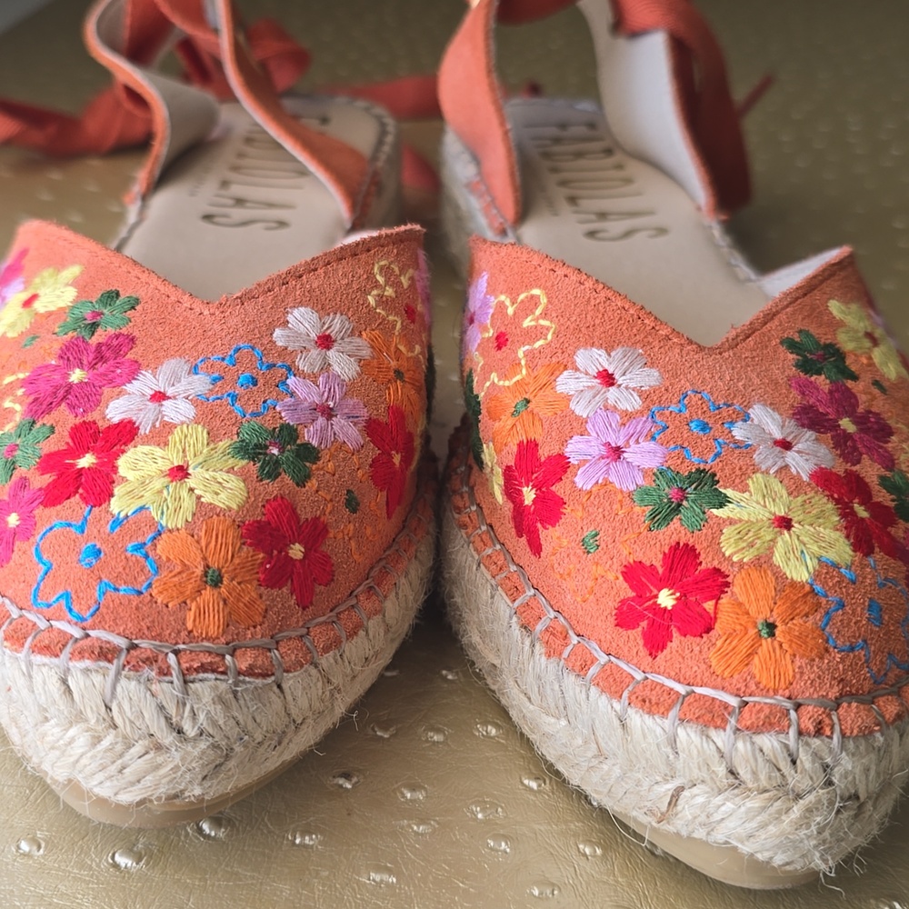 Fabiolas NEW Orange Floral Espadrille, NEW, sz 39 - Picture 9 of 10